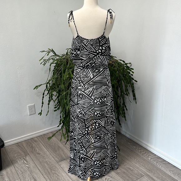 Calvin Klein Dress - Picture 6 of 10